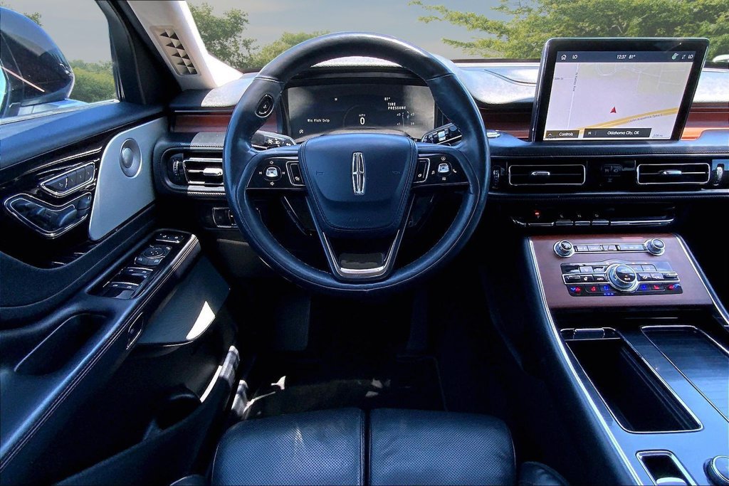 Used 2022 Lincoln Aviator Reserve w/ Equipment Group 201A AWD/4WD image 8
