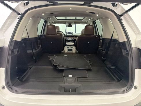 Used 2025 Honda Pilot Elite image 20