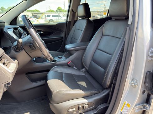 Used 2021 GMC Terrain SLT w/ Elevation Edition FWD image 18