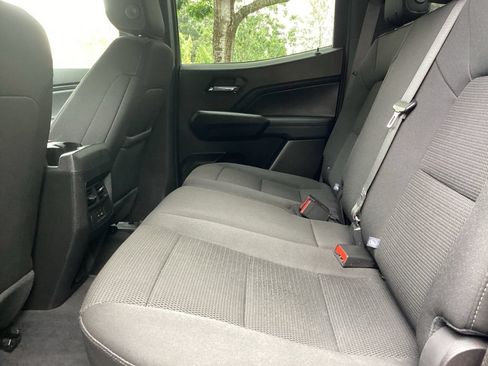 Used 2025 GMC Canyon Elevation AWD/4WD image 5
