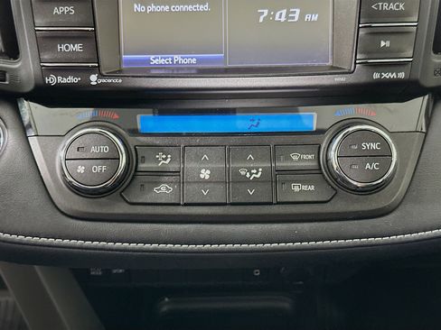 Used 2018 Toyota RAV4 XLE image 22