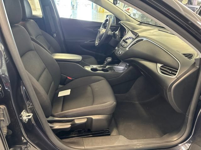 Used 2023 Chevrolet Malibu LT FWD image 17