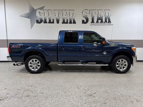 Used 2014 Ford F250 Lariat w/ Lariat Ultimate Package AWD/4WD image 32