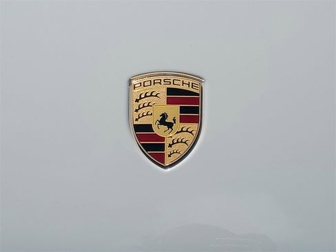 Used 2025 Porsche Macan S image 27