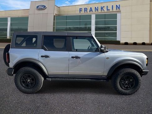 Used 2024 Ford Bronco Wildtrak AWD/4WD image 8