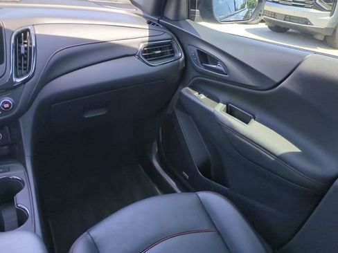 Used 2022 Chevrolet Equinox RS w/ RS Leather Package FWD image 19