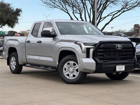 New 2026 Toyota Tundra SR image 2