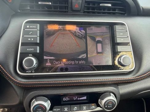 Used 2018 Nissan Kicks SR FWD image 13