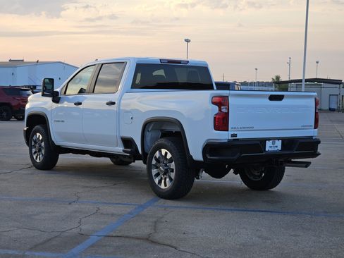 New 2026 Chevrolet Silverado 2500 Custom w/ Custom Value Package AWD/4WD image 3