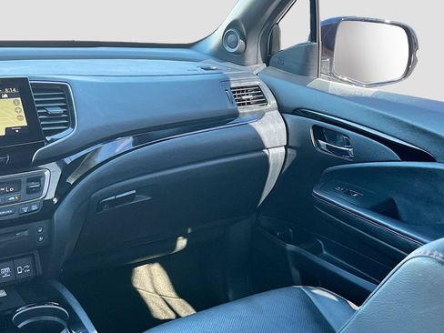 Used 2022 Honda Pilot Black Edition image 24