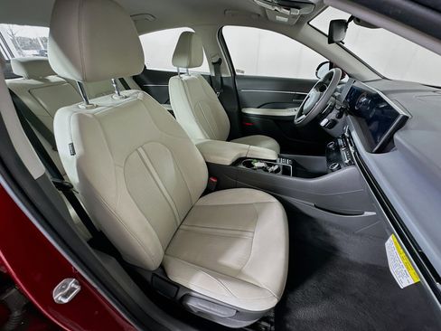 Used 2025 Hyundai Sonata SEL image 28