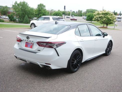 Used 2022 Toyota Camry XSE w/ Blackout Package (TMS) FWD image 5