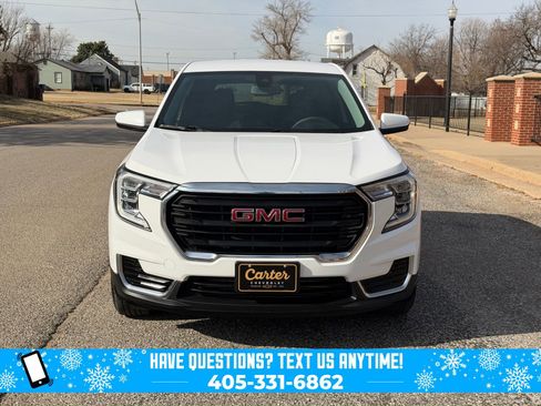 Used 2022 GMC Terrain SLE image 7