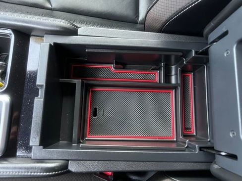 Used 2023 Nissan Pathfinder SL w/ SL Premium Package image 29