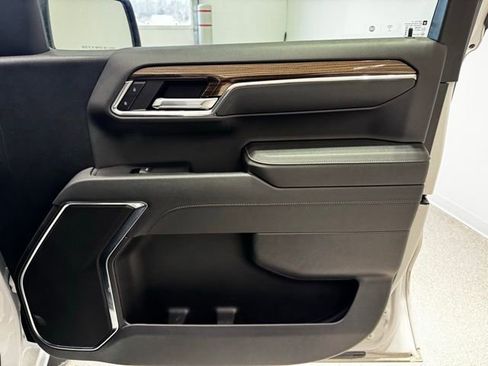 Certified 2024 Chevrolet Silverado 1500 LT image 11