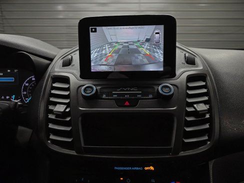 Used 2020 Ford Transit Connect XLT FWD image 23