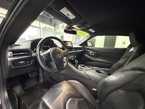 Used 2020 Toyota Supra Premium w/ Driver Assist Package image 11