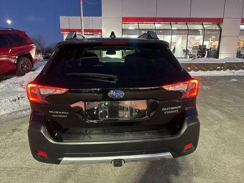 Used 2025 Subaru Outback Touring w/ Popular Package #2 image 4