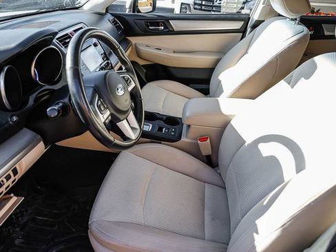 Used 2016 Subaru Outback 2.5i Premium AWD/4WD image 17
