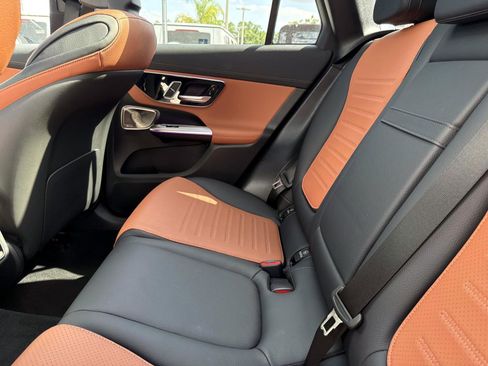 Used 2026 Mercedes-Benz GLC 350e 4MATIC image 13