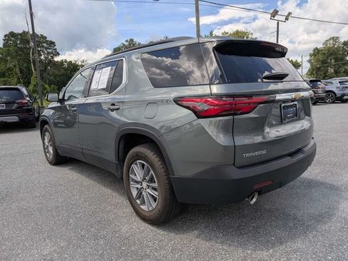 Used 2023 Chevrolet Traverse LT w/ LPO, Floor Liner Package FWD image 4