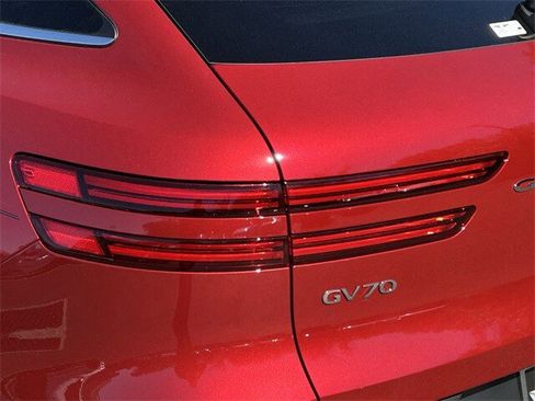 New 2026 Genesis GV70 2.5T Select image 19