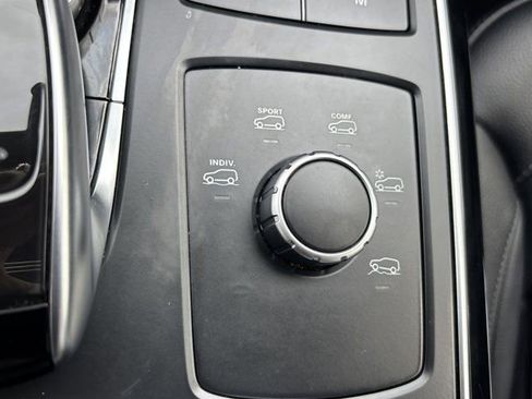 Used 2019 Mercedes-Benz GLS 450 4MATIC image 44