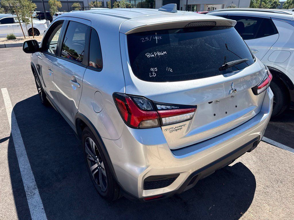 Used 2025 Mitsubishi Outlander Sport ES AWD/4WD image 3