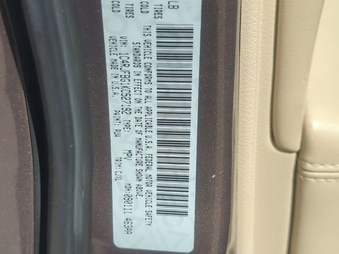 Used 2019 Jeep Grand Cherokee Limited AWD/4WD image 30