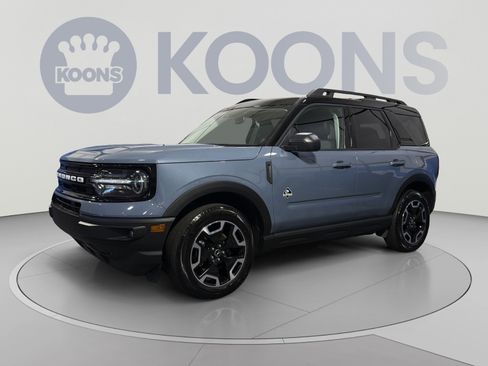 Used 2024 Ford Bronco Sport Outer Banks AWD/4WD image 1