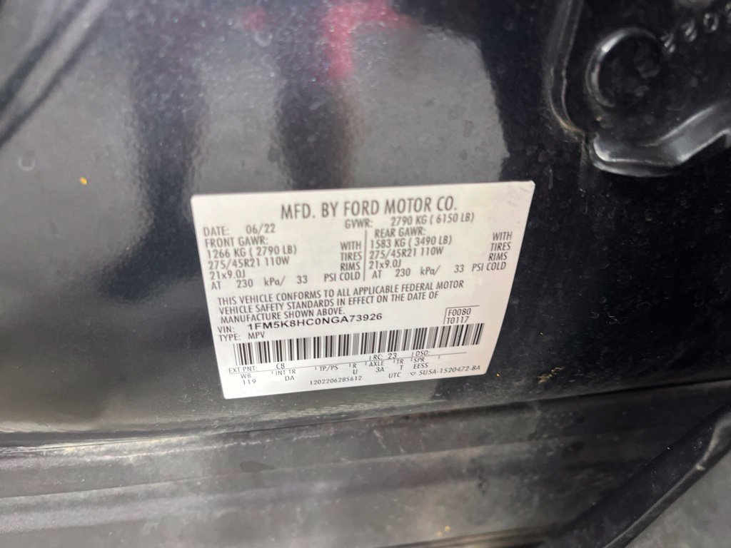Used 2022 Ford Explorer Platinum w/ Equipment Group 601A AWD/4WD image 35