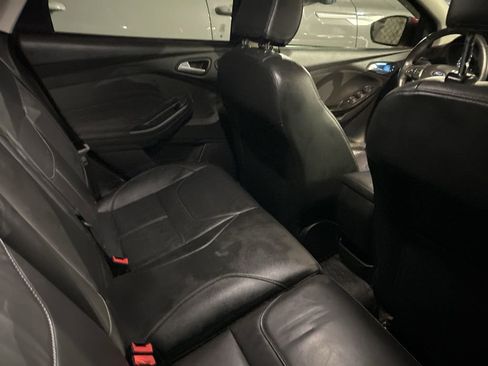 Used 2017 Ford Focus Titanium image 10