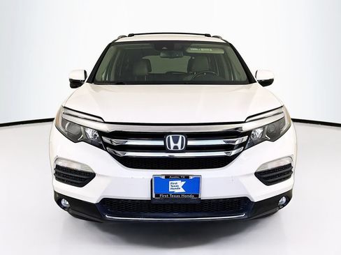 Used 2016 Honda Pilot Touring image 2