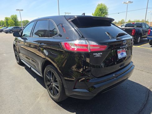 Used 2024 Ford Edge ST-Line AWD/4WD image 3