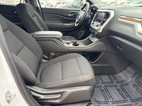 Used 2023 GMC Acadia SLE w/ Driver Convenience Package image 20