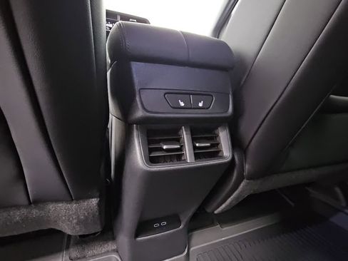 New 2026 GMC Terrain AT4 w/ Convenience Package III image 32