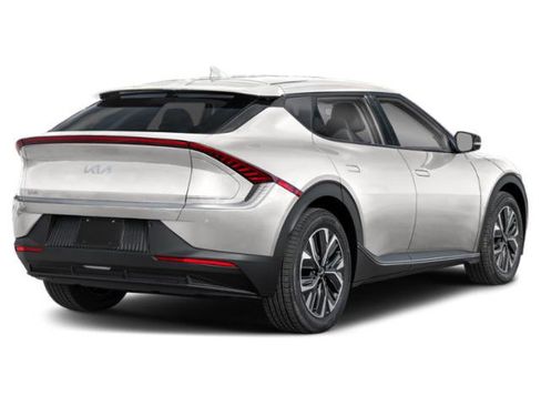 Used 2024 Kia EV6 Light RWD image 2