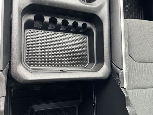 Used 2022 RAM 1500 Big Horn AWD/4WD image 32