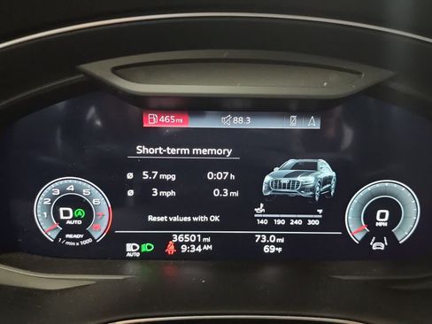 Used 2022 Audi Q8 Premium Plus AWD/4WD image 5