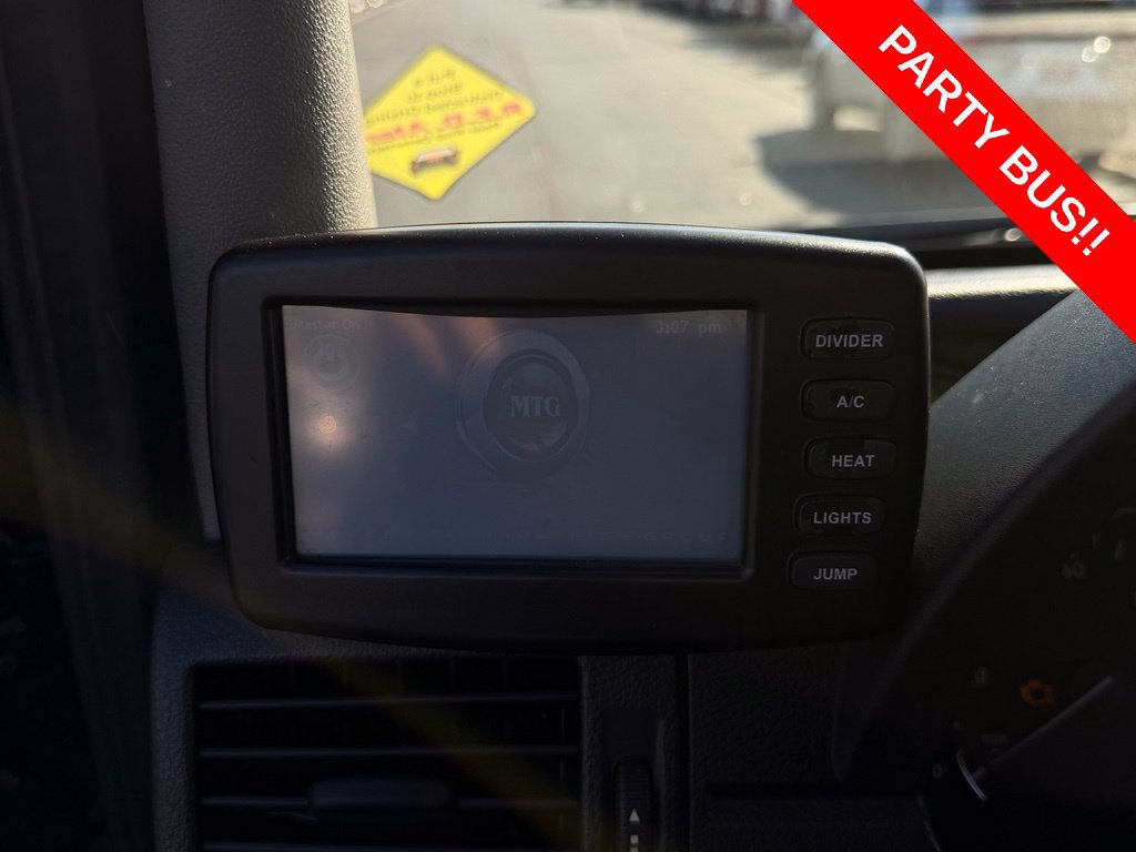 Used 2011 Mercedes-Benz Sprinter 2500 image 23