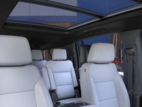 New 2026 Chevrolet Suburban Premier image 24
