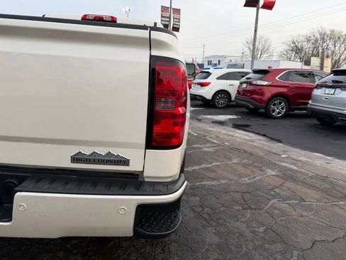 Used 2014 Chevrolet Silverado 1500 High Country image 7