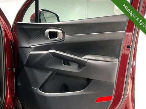 Used 2025 Kia Sorento S w/ Panoramic Sunroof Package FWD image 23