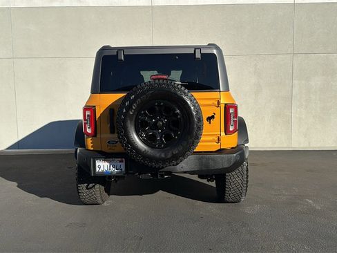 Certified 2022 Ford Bronco Wildtrak image 3