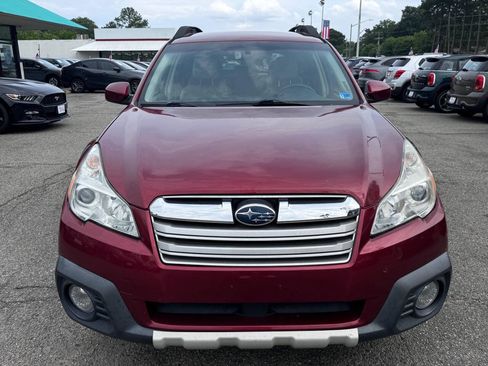Used 2013 Subaru Outback 2.5i Limited AWD/4WD image 2