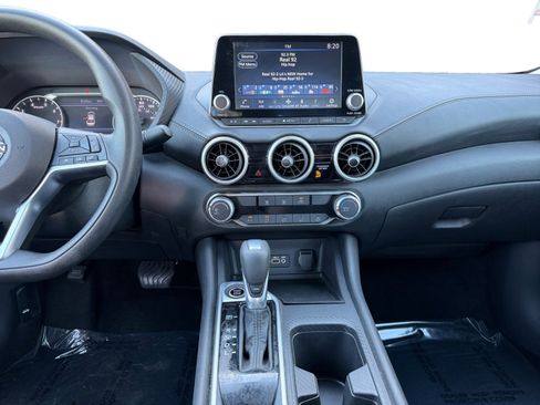 Used 2025 Nissan Sentra SV image 11