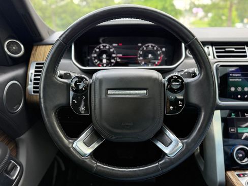 Used 2019 Land Rover Range Rover HSE AWD/4WD image 25