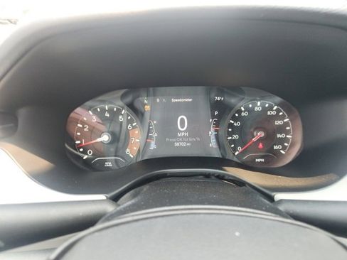 Used 2023 Jeep Compass Limited image 24