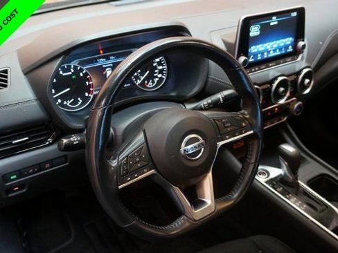 Certified 2022 Nissan Sentra SV image 9