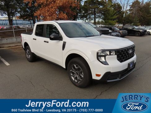 New 2026 Ford Maverick XLT w/ XLT Luxury Package AWD/4WD image 1